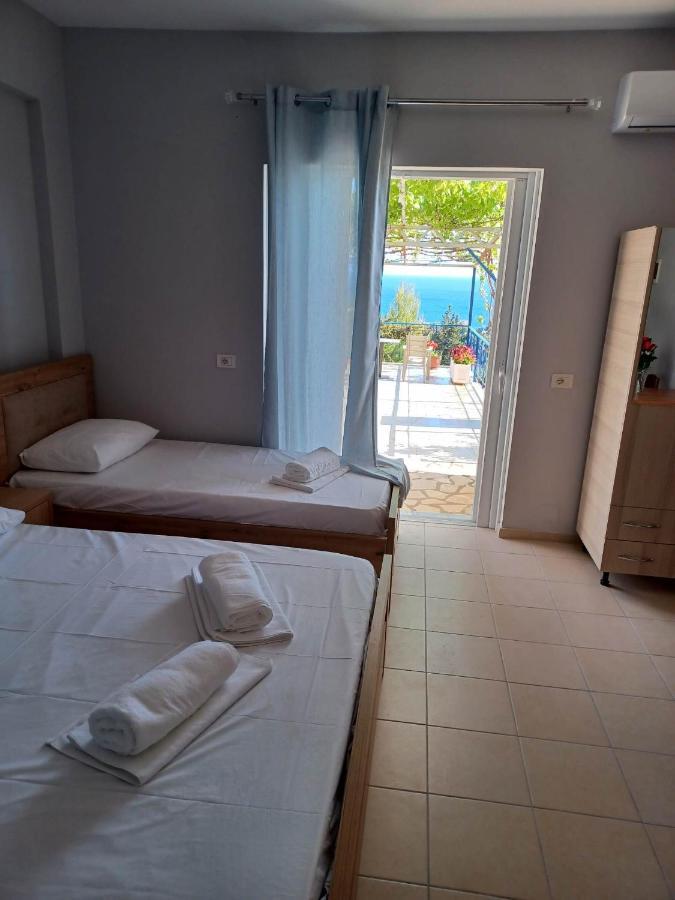Ionian View Guest House Кєпаро Екстер'єр фото